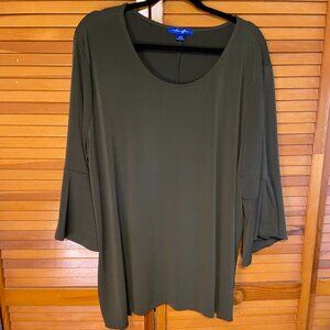 URBAN AFFAIR Blouse with bell sleeves, Size 3X